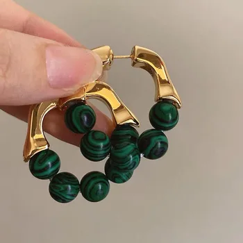 Изящные металлические серьги с зелеными бусинами, простые индивидуальные Золотые серьги-кольца, модные украшения для путешествий, аксессуары для женщин