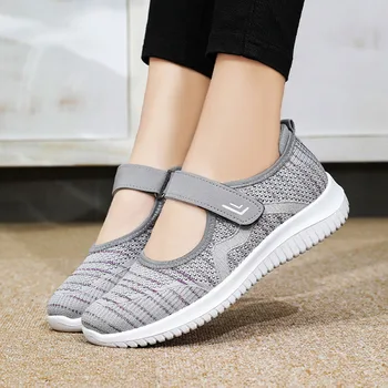 Новые женские кроссовки, дизайнерская спортивная обувь с мелким ажуром, повседневная обувь для ходьбы с мягкой подошвой, дышащая обувь из трикотажной сетки